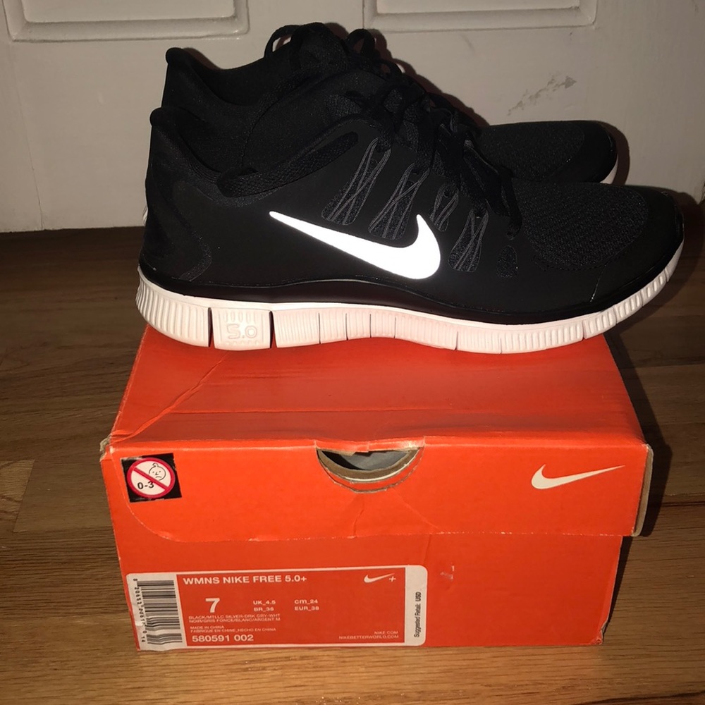 Woman’s Nike free 5.0+